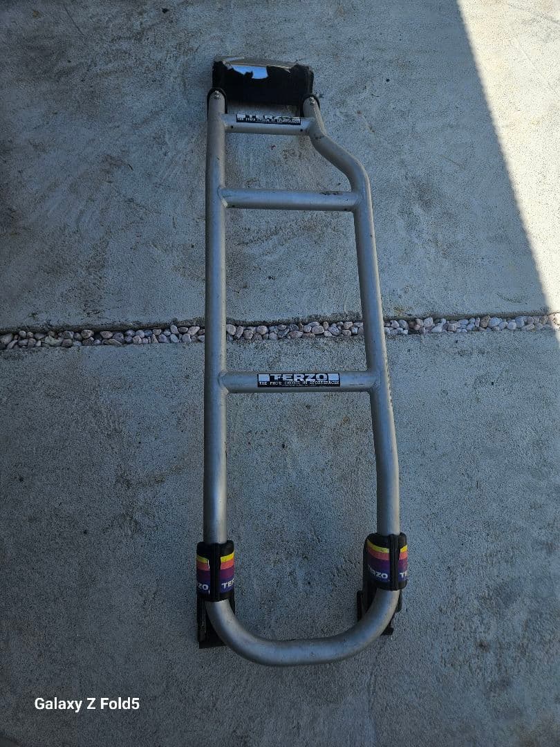 terzo リアラダー ハシゴ 背面ラダー 車種不明