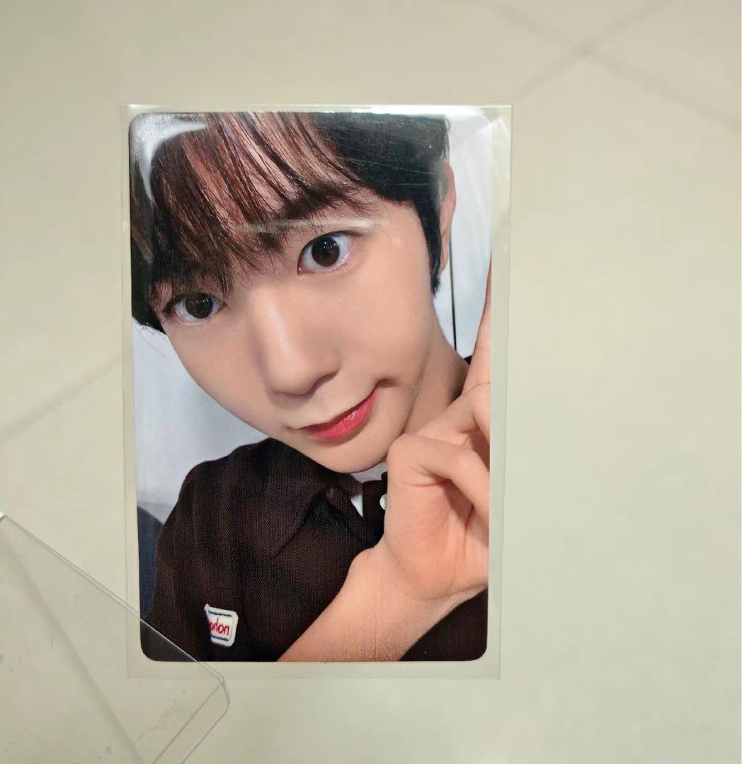 高級品市場 yzy4 yizhiyu songbird リョウ WISH NCT トレカ メルカリ - タレントカード