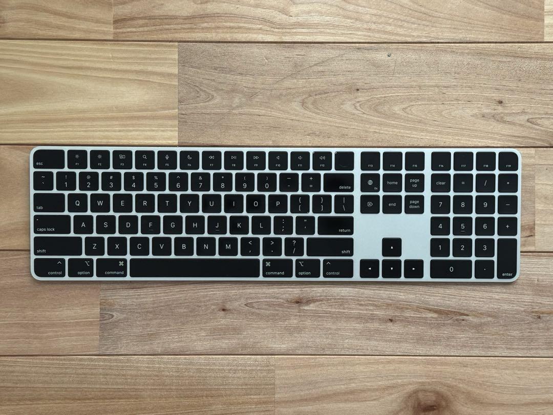 Magic Keyboard 黒 US配列