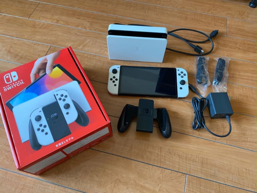 Nintendo Switch 本体
