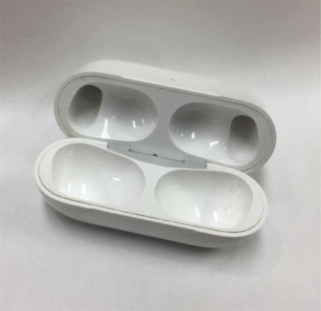 Apple AirPods Pro GWXC 充電ケース 美品 dp17E-m28159611082 お得人気