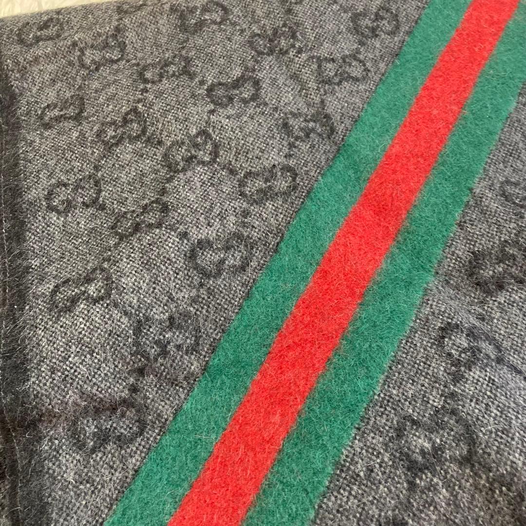 極美品✨GUCCI シェリーライン マフラー アルパカ 滑らかな肌触り 男女兼用 極美品✨GUCCI シェリーライン マフラー アルパカ 滑らかな肌触り 男女兼用