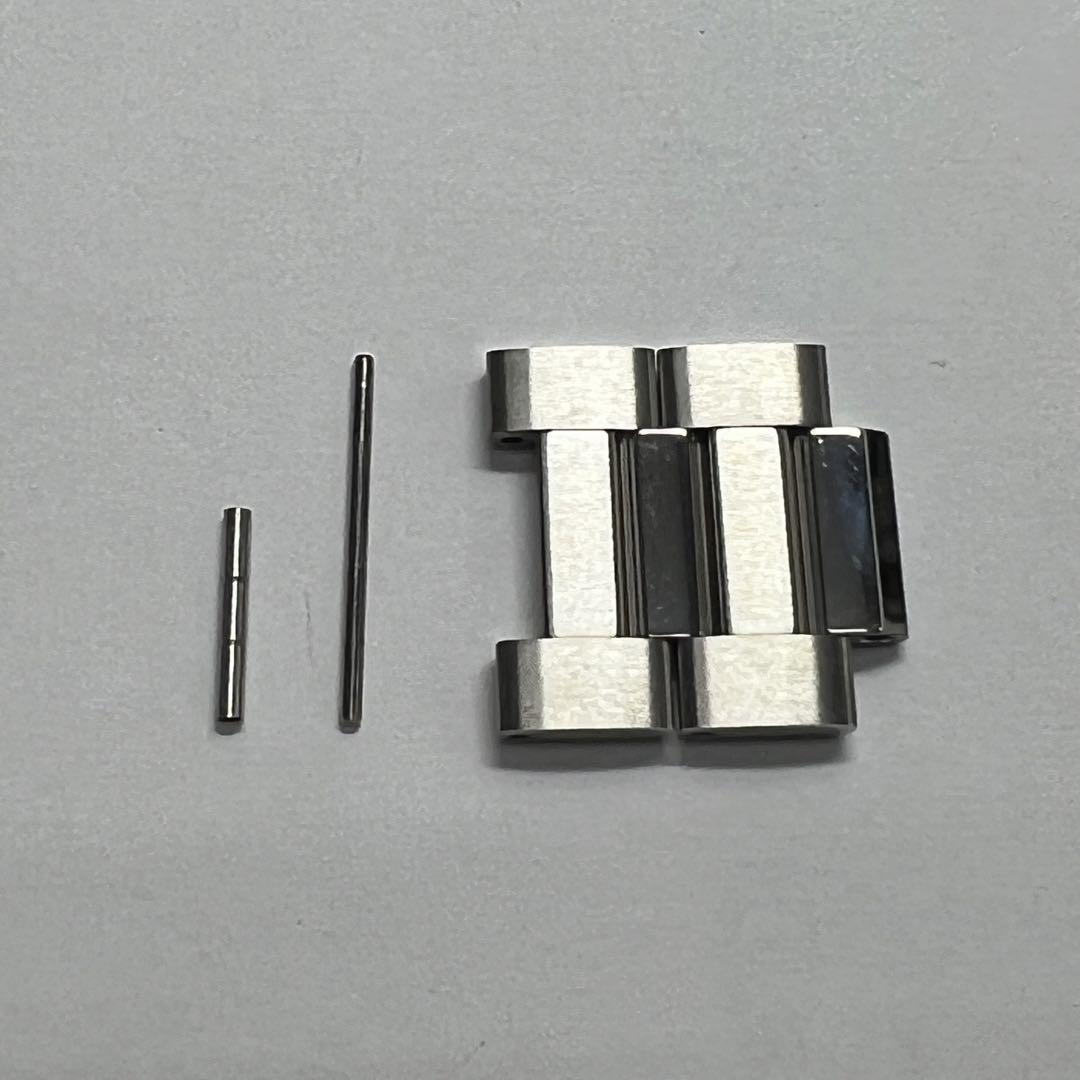 タグホイヤー WBN2111 ベルトのコマのみ カレラ キャリバー5