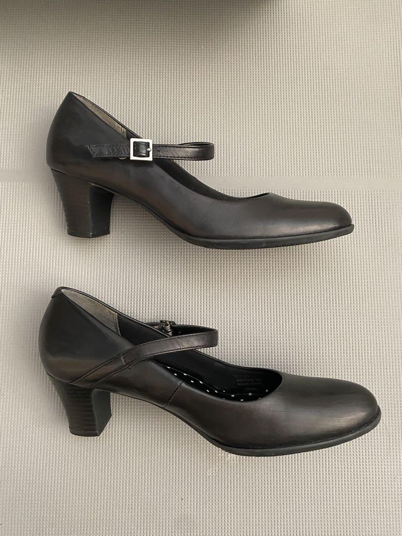 J) Q)洋服の青山 nline Precious 黒リクルートパンプス