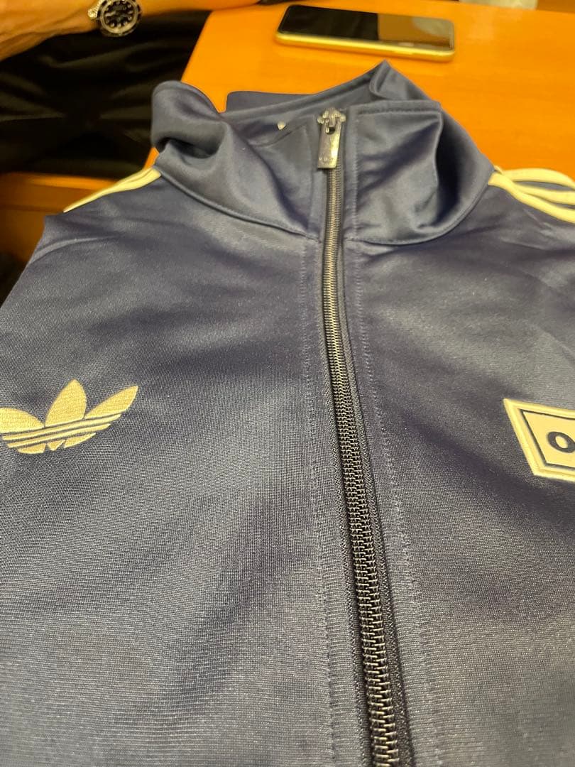 ADIDAS x oasis ツアー ファイヤーバード トラックトップ XS ADIDAS x oasis ツアー ファイヤーバード トラックトップ XS