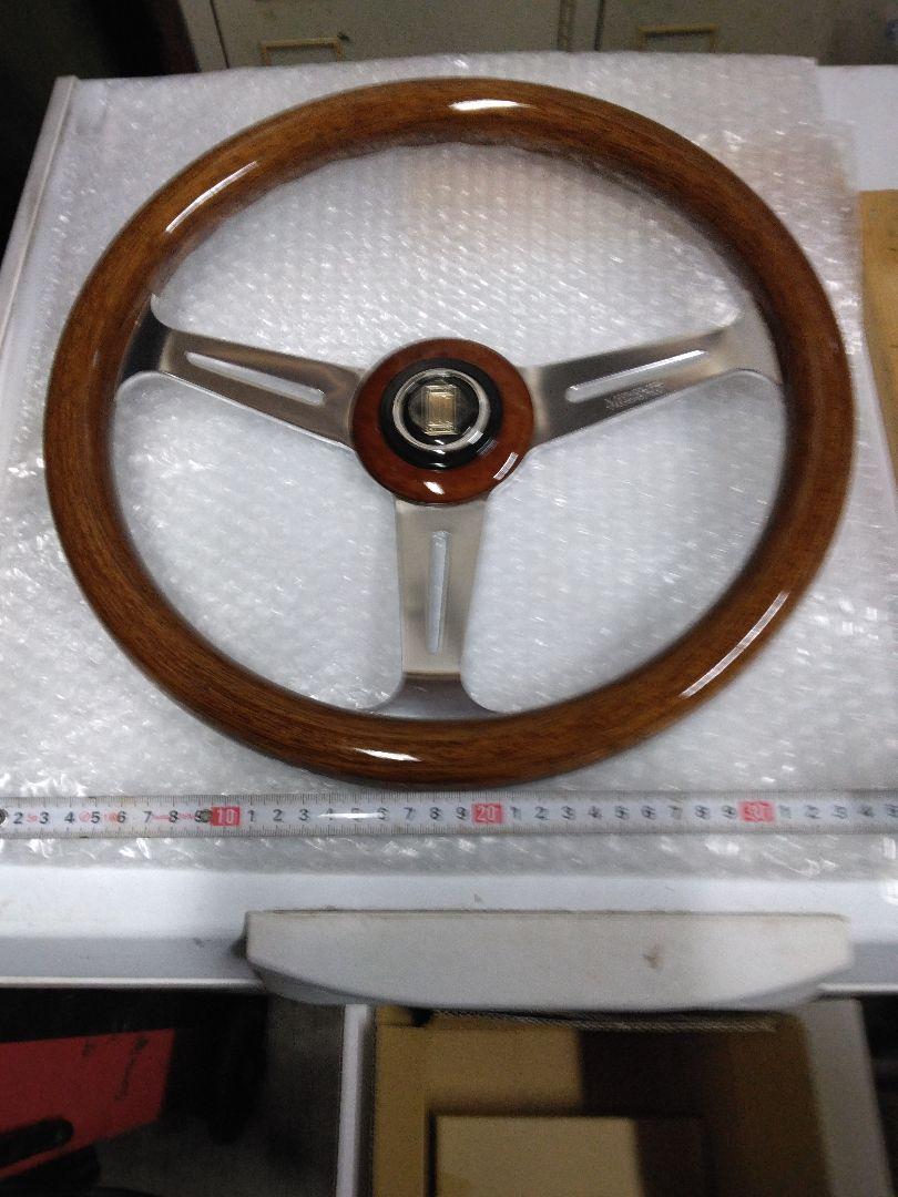 木製3スポークステアリングホイール 360mm新古品です。