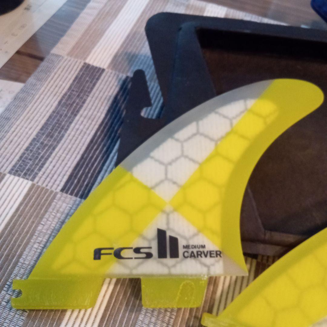 FCS II CARVER サーフボードフィン MEDIUM