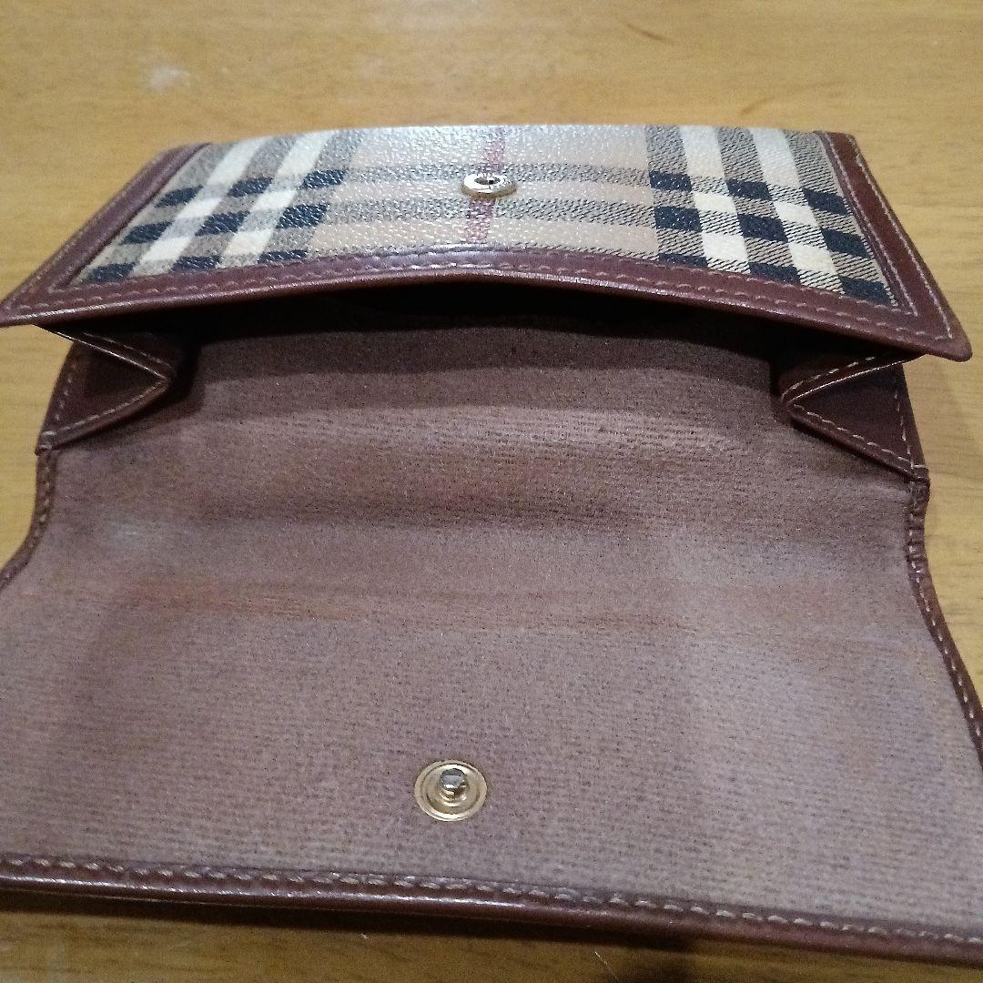 Burberry チェック柄 二つ折り財布 - メルカリ