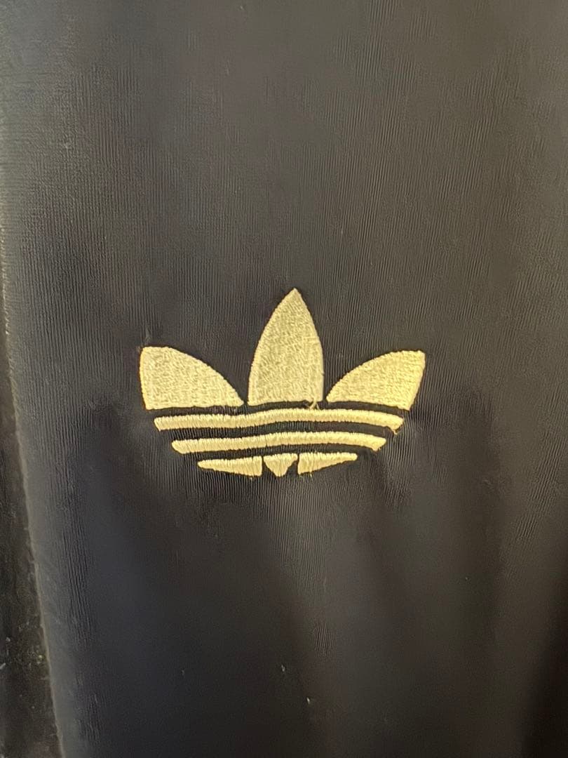 adidas トラックジャケット ファイヤーバード adidas トラックジャケット ファイヤーバード