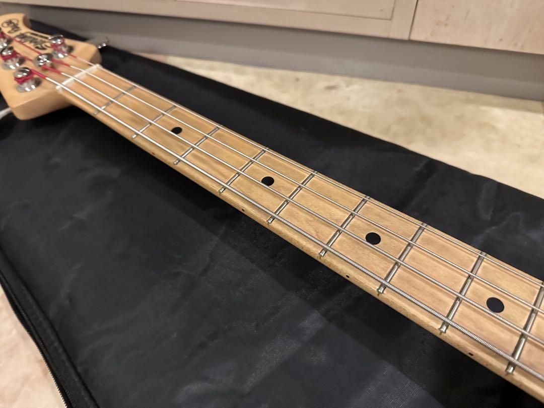 Sterling by Musicman Ray34 NATスティングレイ