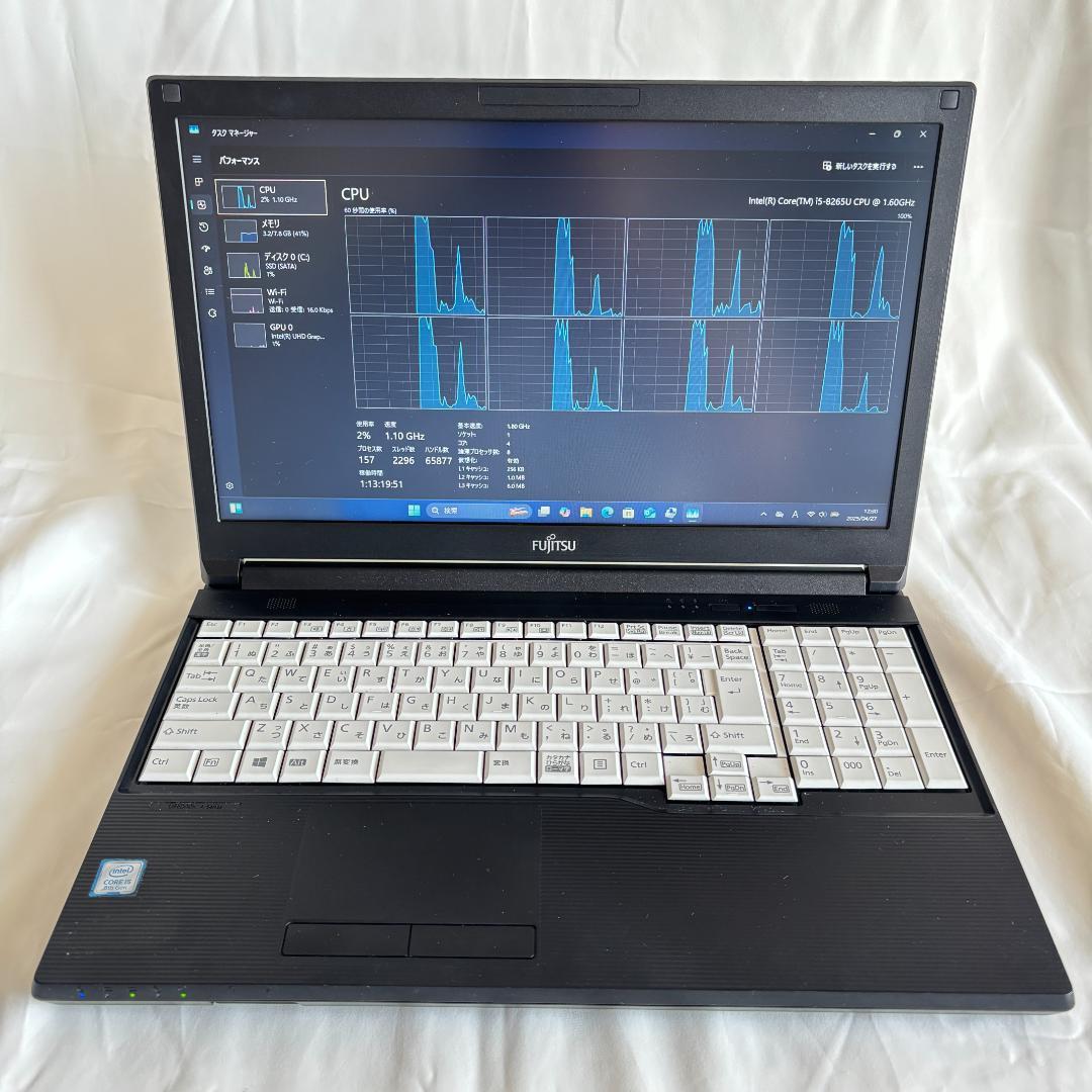 F05A【美品】15.6型/Core-i5第8世代/8GB/SSD256GB p