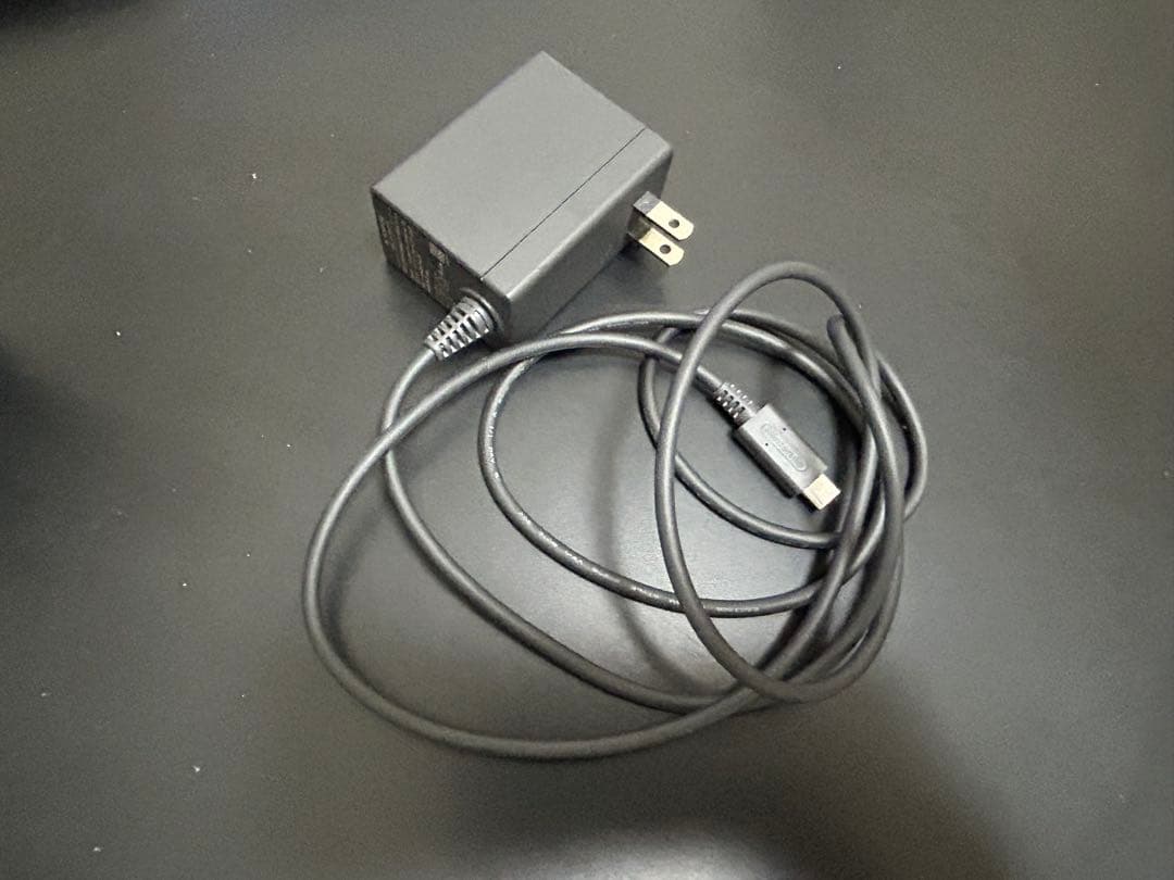 Nintendo Switch 本体 青/赤