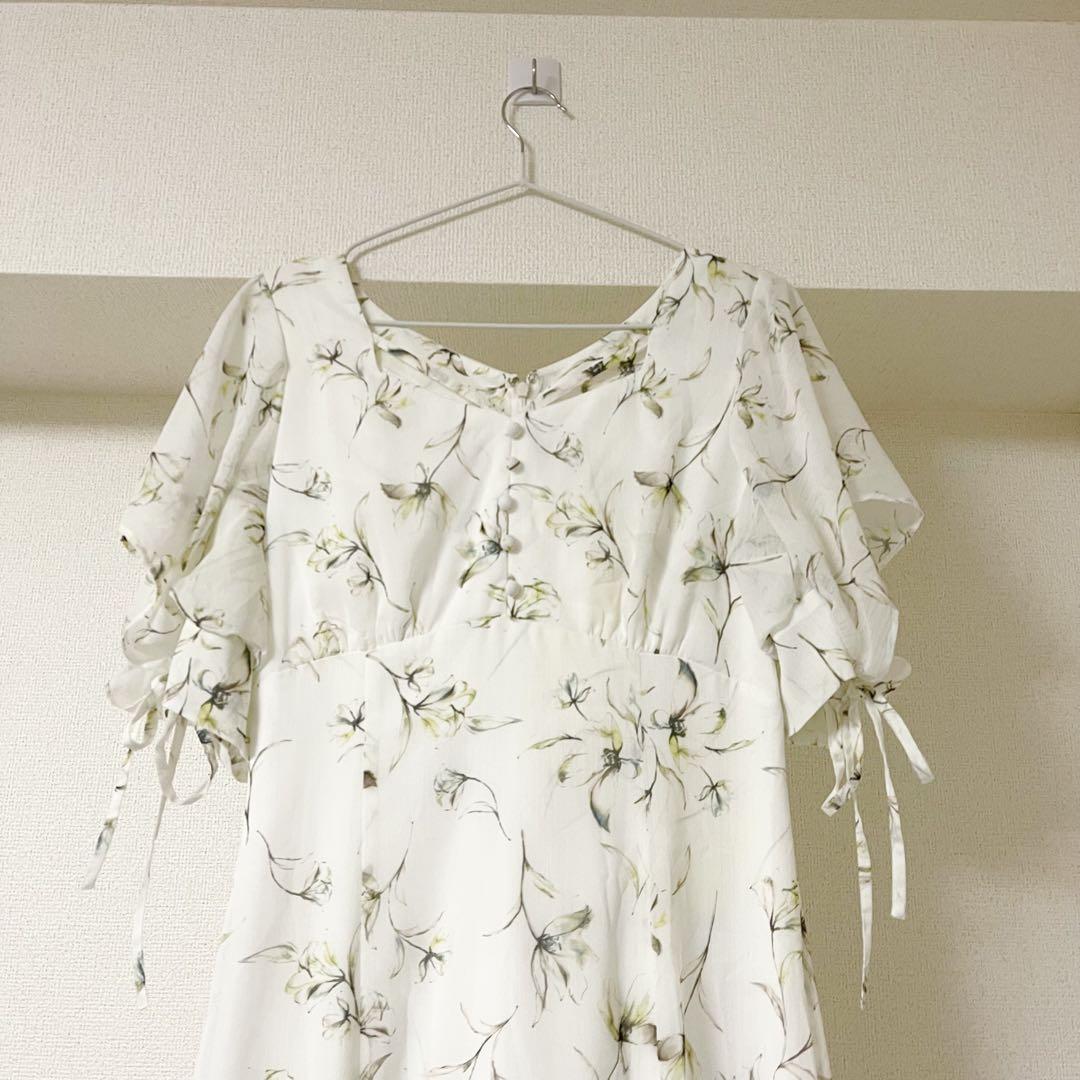 極美品　マイストラーダ　ベールフラワーワンピース