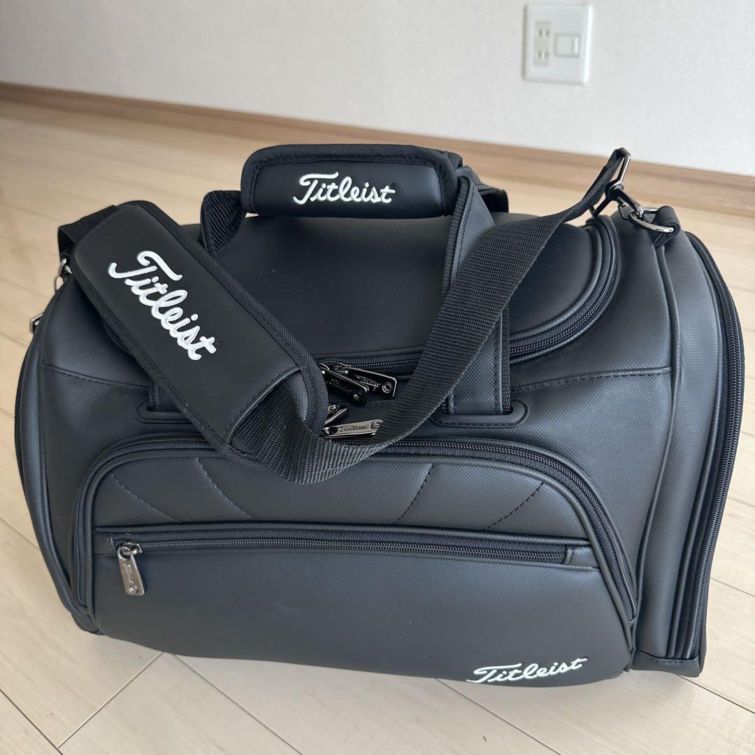 ま*ー様 タイトリスト　ゴルフボストンバック　ブラック　美品