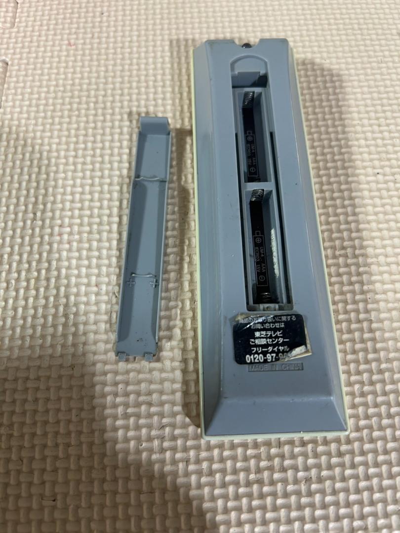 テレビリモコン 現状品