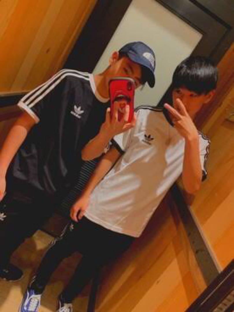 adidas originals スリーストライプス　Tシャツセット