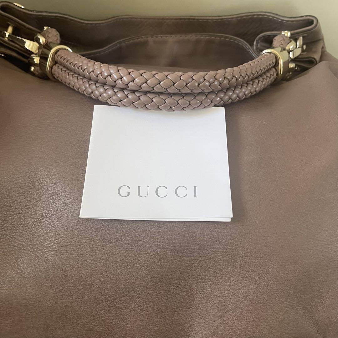 お値下げしましたGUCCI編み込みハンドル　内側GGキャンパス　ショルダーバッグ