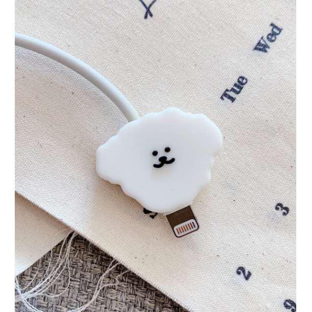 白わんこ ケーブルホルダー ケーブルプロテクター スマホ 充電 可愛い 韓国 メルカリ 白わんこ ケーブルホルダー ケーブルプロテクター スマホ 充電 可愛い 韓国 メルカリ