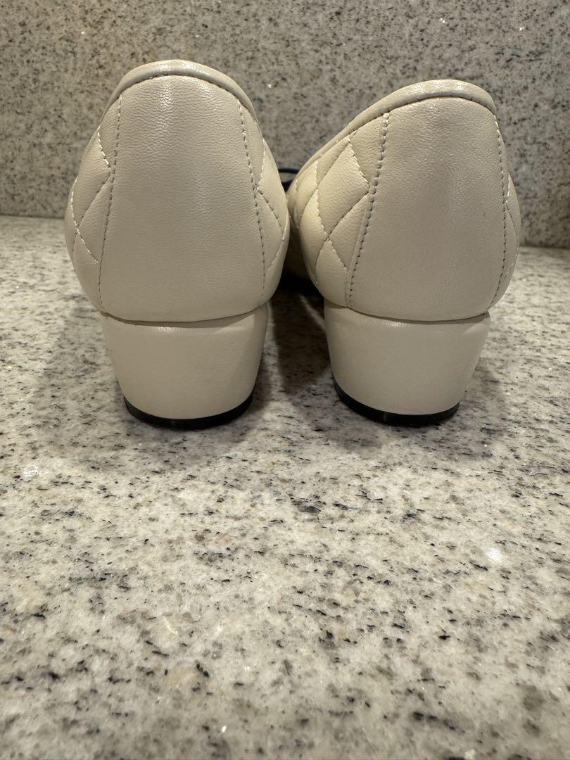Salvatore Ferragamo ヴァラ美品パンプス 5ハーフd 23