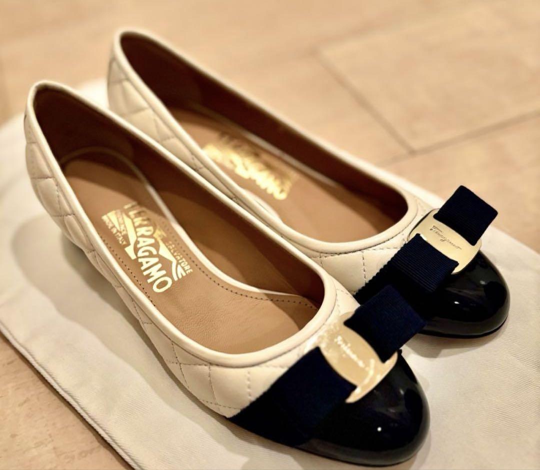 Salvatore Ferragamo ヴァラ美品パンプス 5ハーフd 23