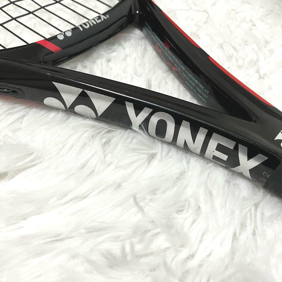 美品✨　YONEX　ヨネックス　硬式テニスラケット　vcore SV100