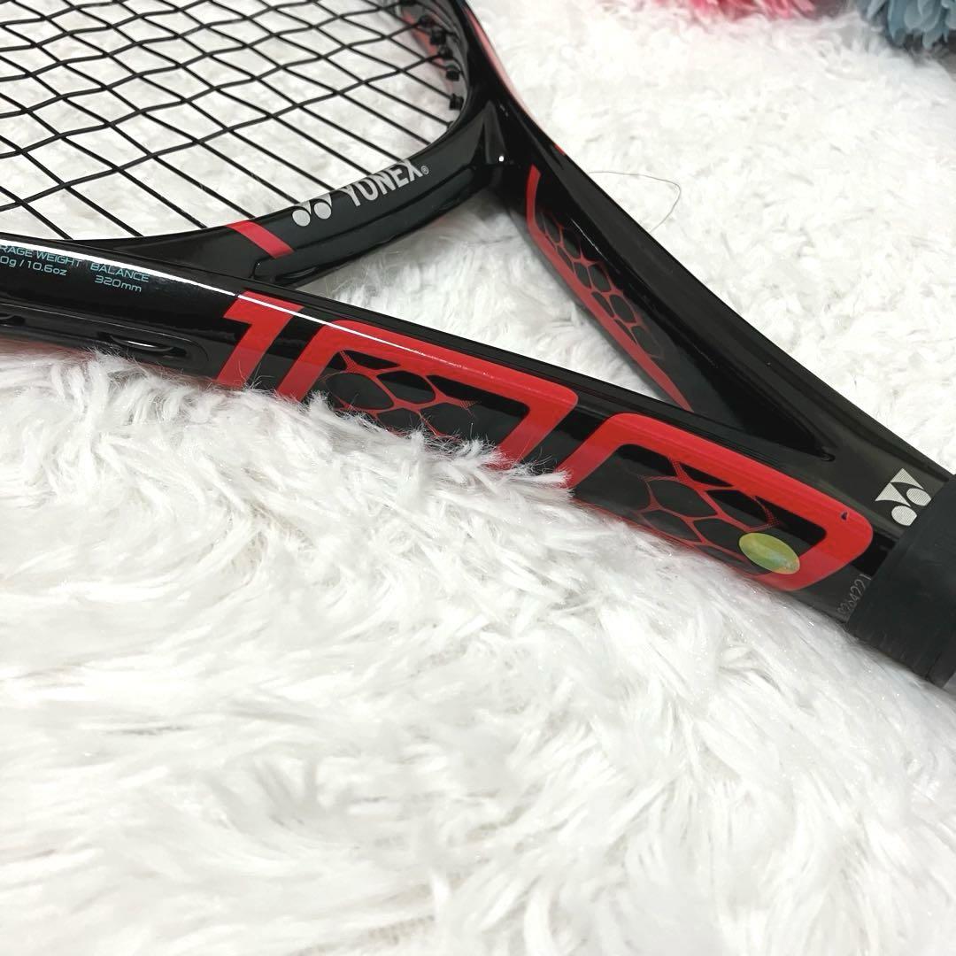 美品✨　YONEX　ヨネックス　硬式テニスラケット　vcore SV100