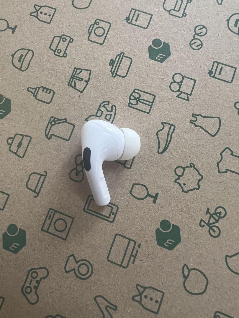 Apple AirPods Pro 片耳R片方右耳616 - メルカリ