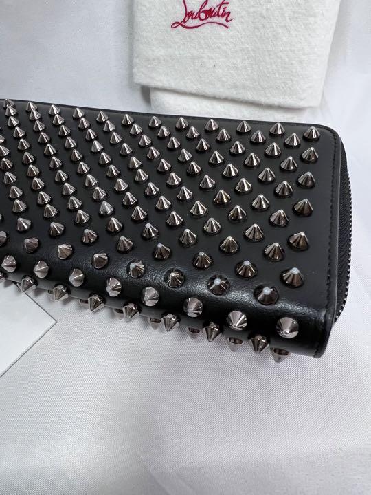 Christian Louboutin 長財布オンライン