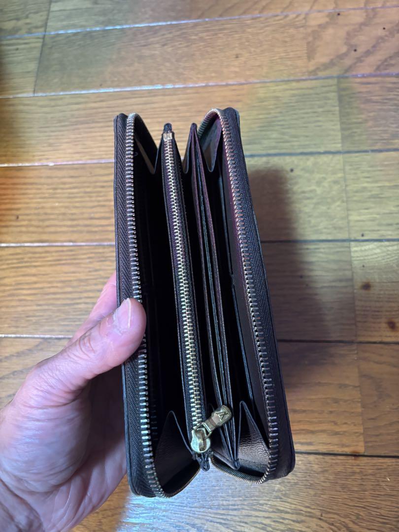 ルイヴィトン　長財布　ダミエ ジッピーウォレット箱付き B4
