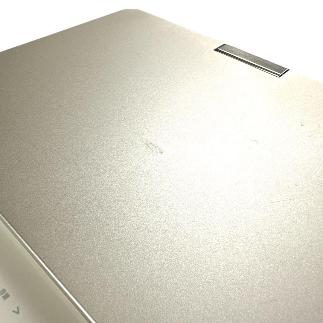 東芝REGZA ポータブルブルーレイプレイヤー　SD-BP900S