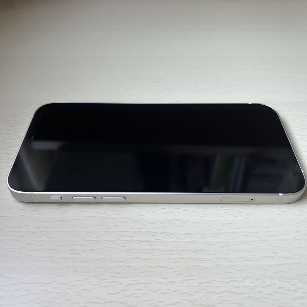 Apple iPhone 12 ホワイト 本体 充電ケーブル付き