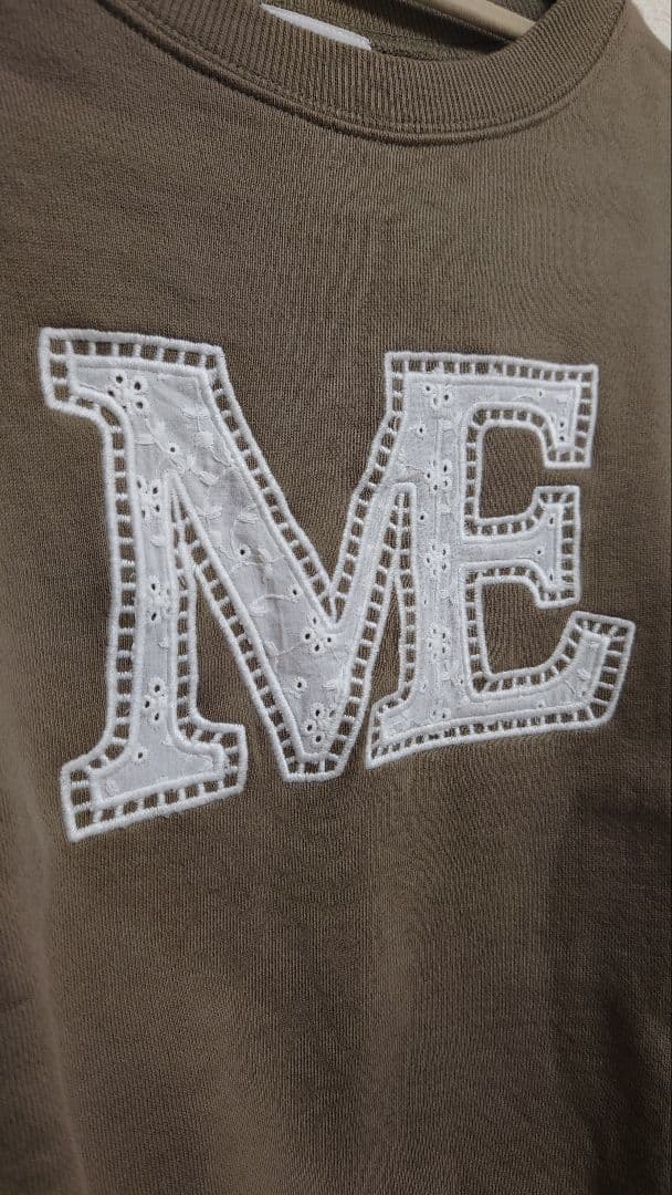 完売品、最終値下げ【Maison Echelle】 ロゴ刺繍クロップドスウェット