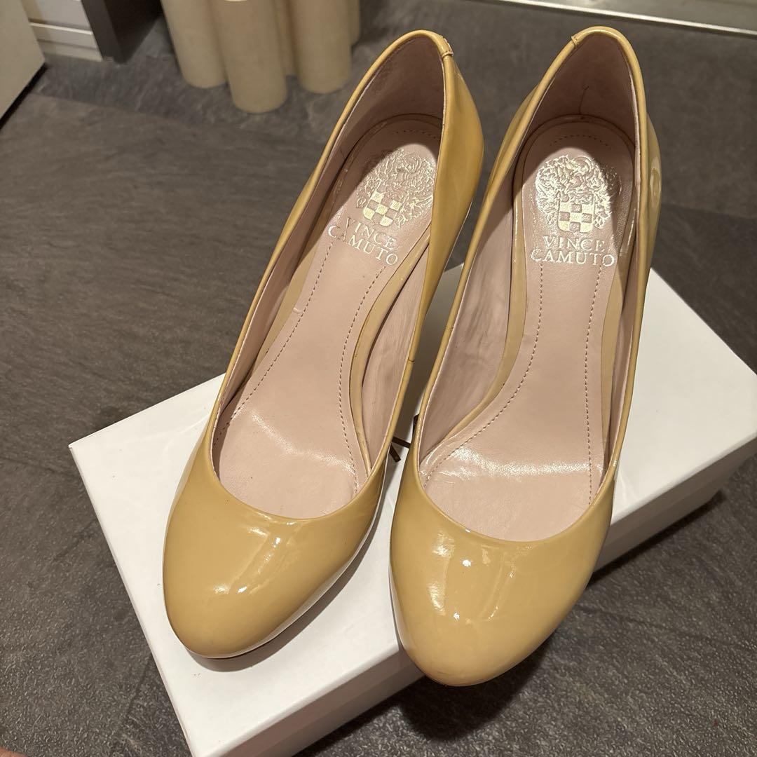 ほぼ未使用☆Vince Camuto ヴィンスカムート　ベージュパンプス 6,400円