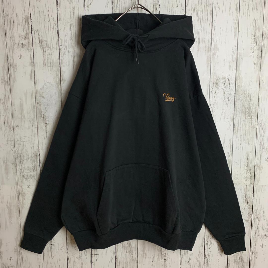 バック刺繍ロゴ入り