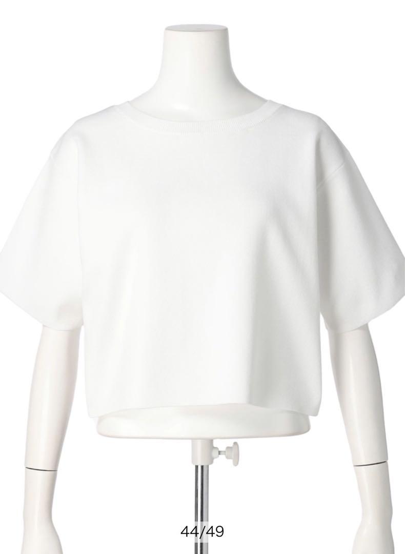 新品未使用　カデュネ CADUNE クロップドニット CADUNE（カデュネ）の「クロップドニット（ニット/セーター