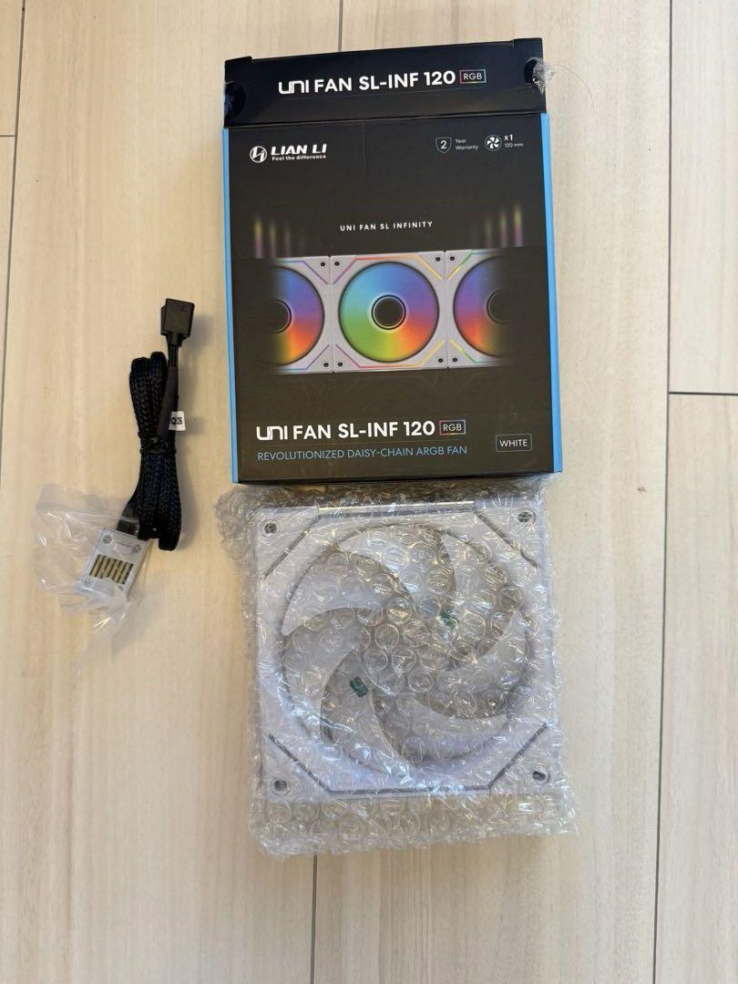PC用ファン・クーラー Lian Li Uni Fan SL-INF 120/STRIMER PLUS