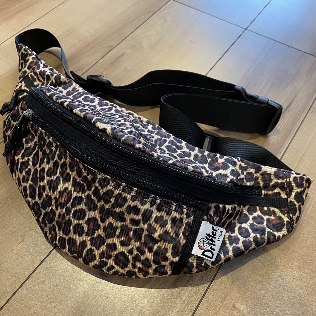 美品☺︎Driffer☺︎レオパード ボディバッグ