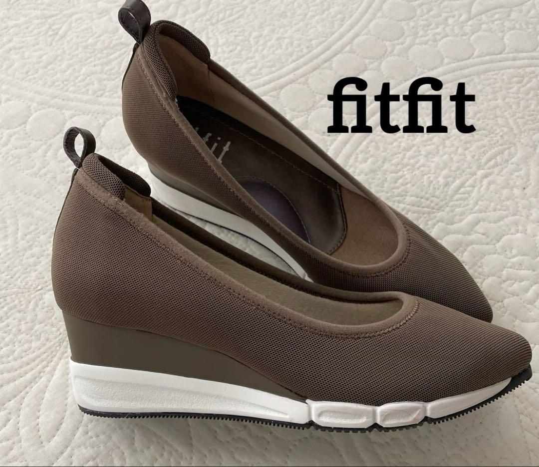 新品　fitfit 美脚ウェッジスニーカーバレエパンプス　外反母趾