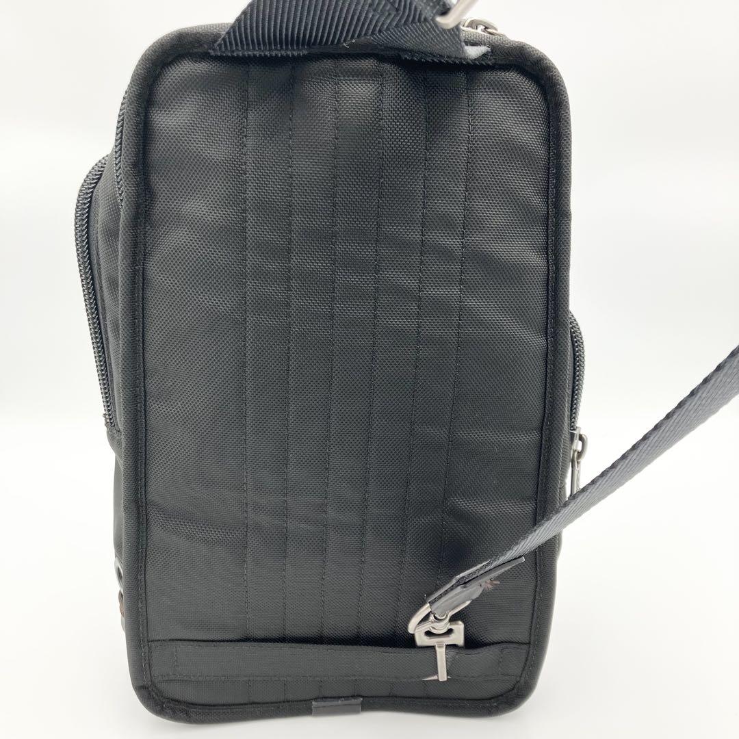 ✨極美品✨ TUMI トゥミ ボディバッグ ブラック 222393HK2