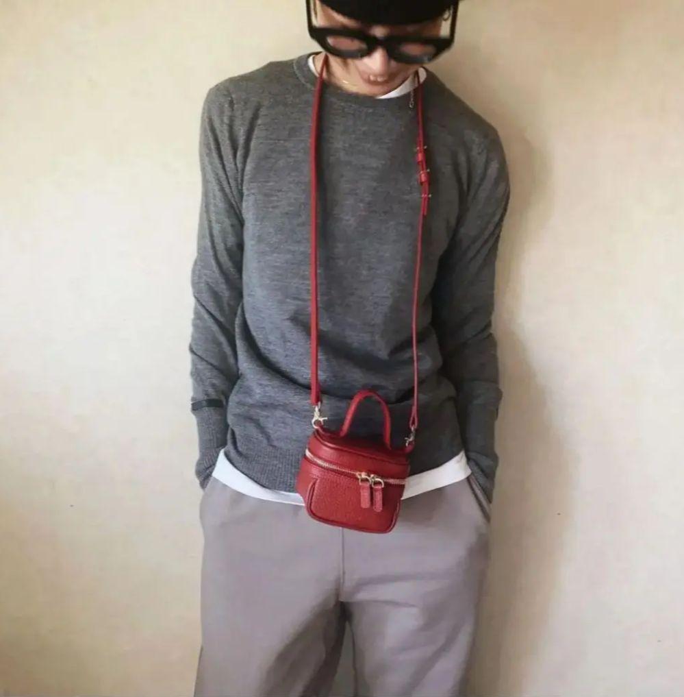 chiiiibag バニティ：ホワイト chiiiibag 新品未使用 マイクロバニティ ホワイト