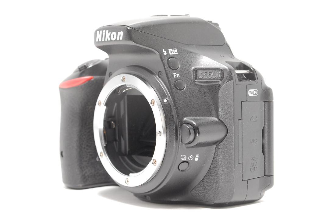 【美品】Wifi搭載❤️自撮りOKニコンD5500 2416万画素トリプルレンズ ❣美品❣スマホ転送OK❣Nikon D5500❣Wi-Fi搭載❣高画質タッチ