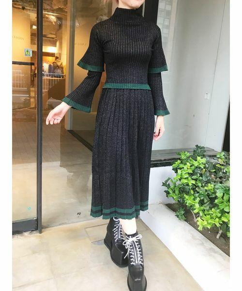 希少♪美品 パメオポーズ ラメ ニットプリーツ ロングスカート 希少♪美品 パメオポーズ ラメ ニットプリーツ ロングスカート