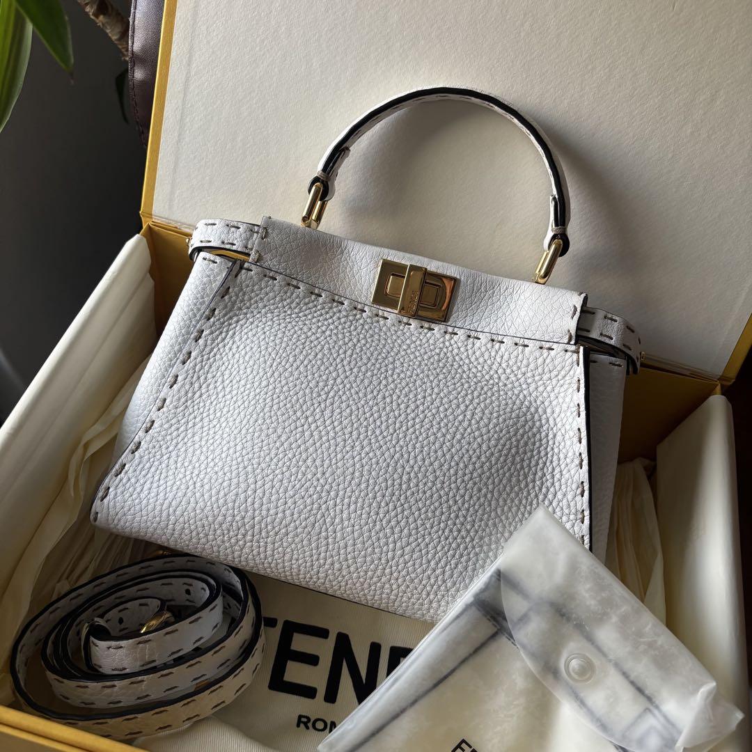 FENDI ピーカブー セレリア スモール ホワイト 2WAY