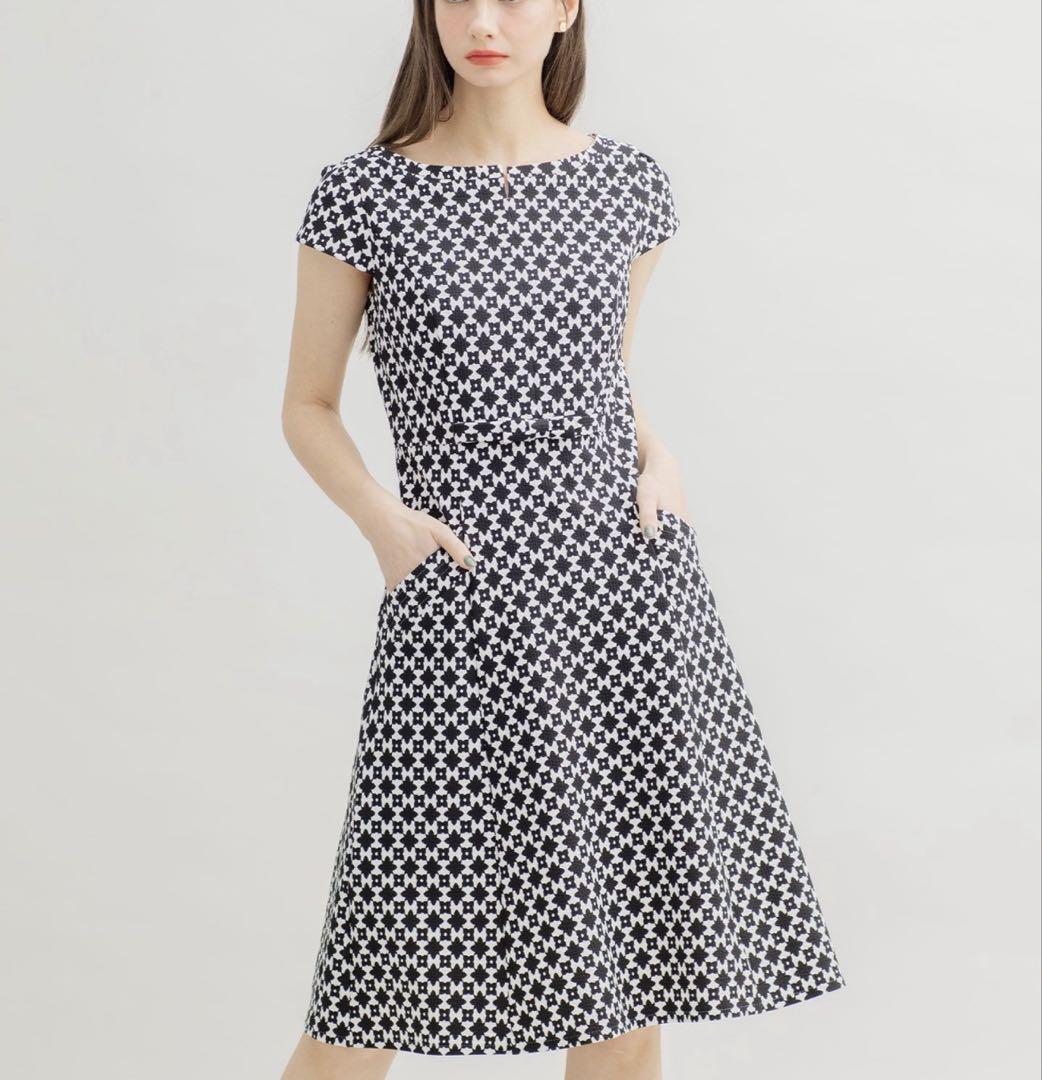 【極美品】TOCCA 2023SS 洗えるFOURLEAVES ドレス　Lサイズ