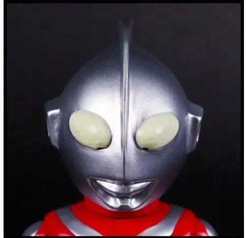 ウルトラマンソフビ　ドリームロケット 墓場の画廊限定品