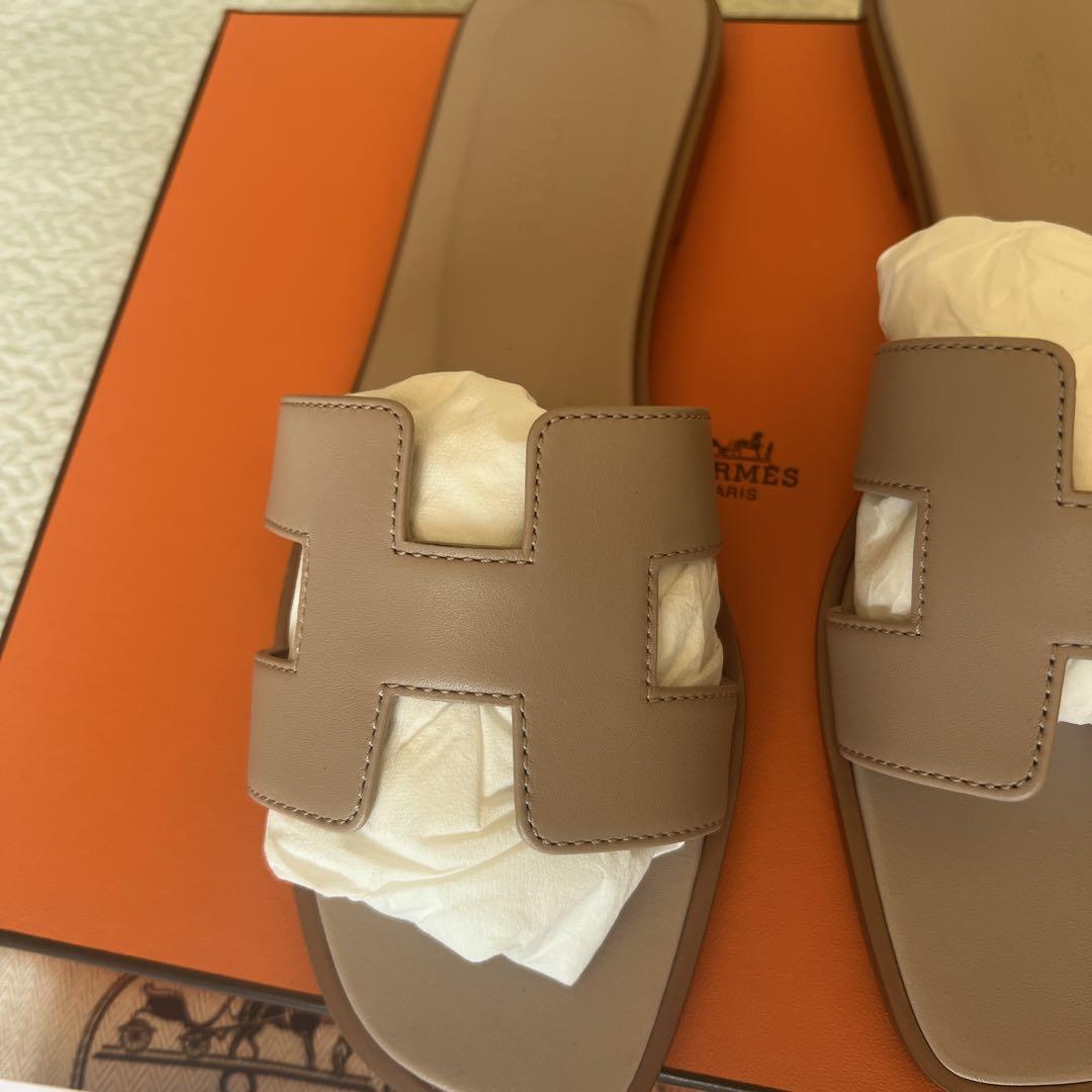 洗練された抜け感で魅了する一足★【HERMES】oranサンダル HERMES エルメス オラン サンダル 36.5