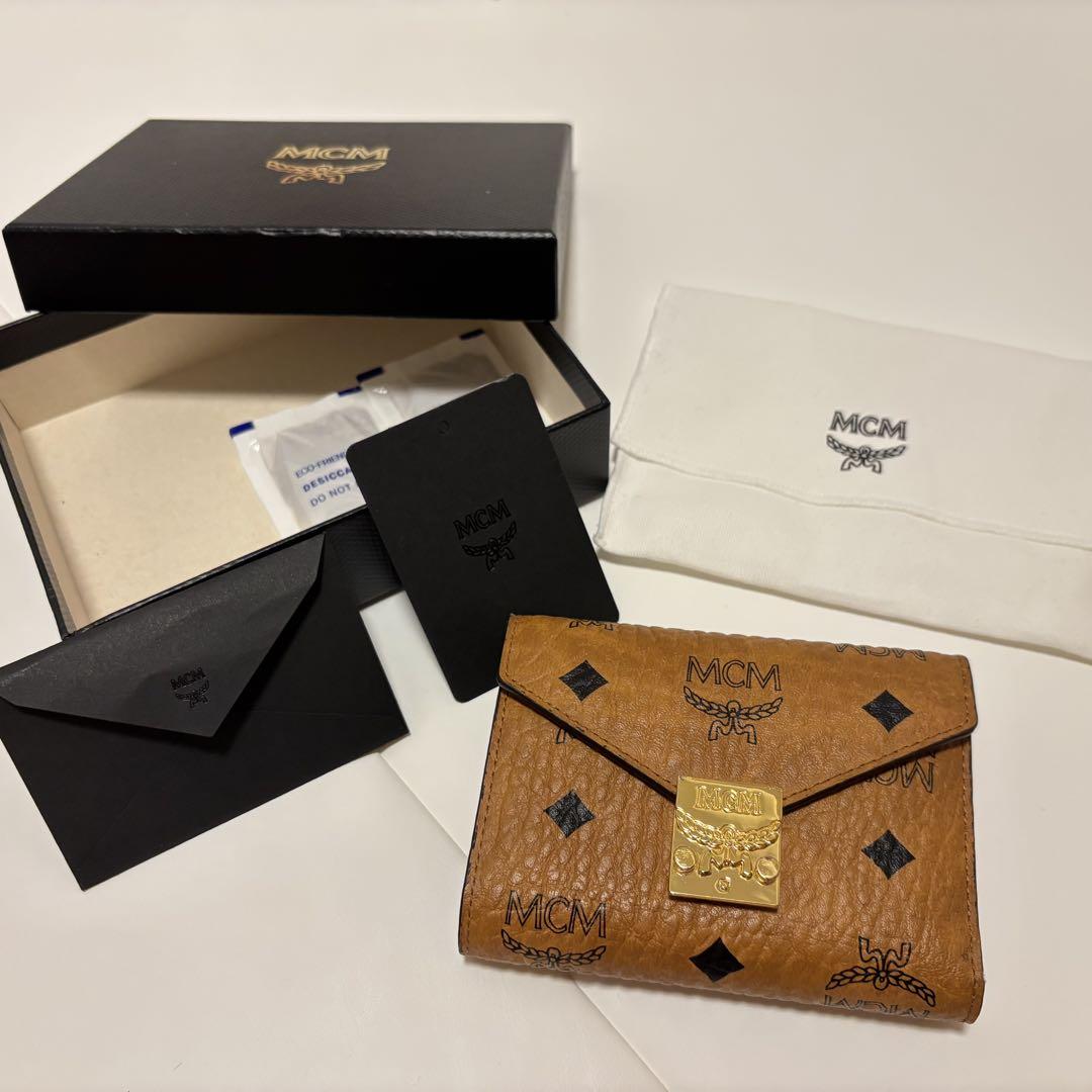 MCM 財布 - メルカリ