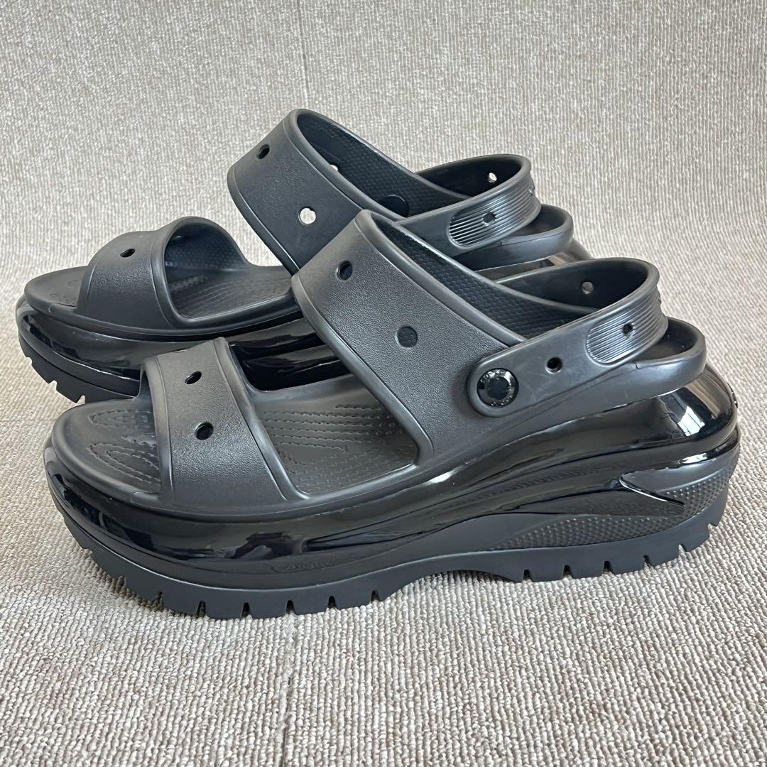 クロックス メガクラッシュ ブラック⭐︎M9/27cm⭐︎早いもの勝ち 未使用品級✨クロックス crocs メガクラッシュ ブラック M9