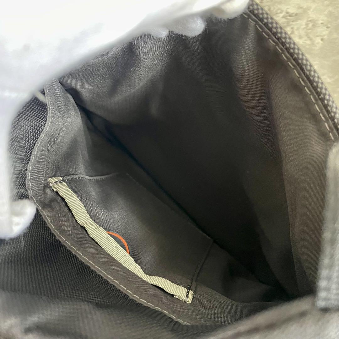 TUMI T-TECH ショルダーバッグ/クロスボディを買う前に 通販情報