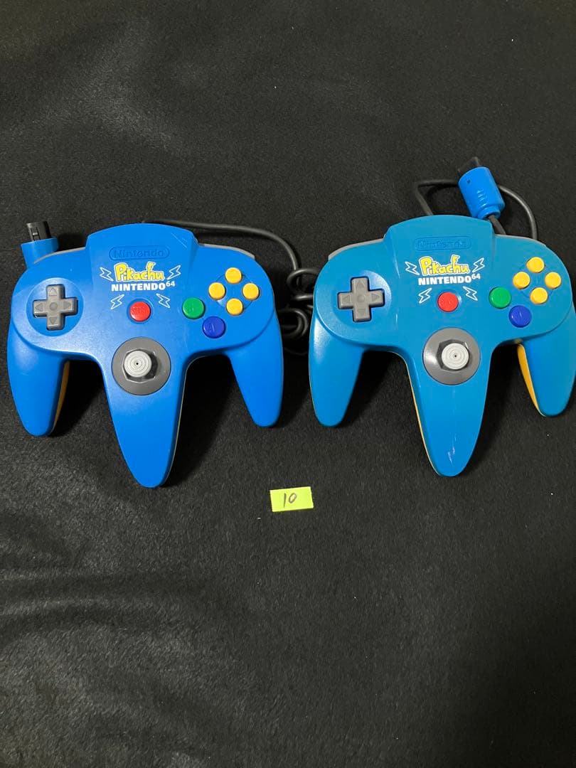 ニンテンドー64 みスティック良好コントローラー ピカチュウ 2点セットNintendo 64